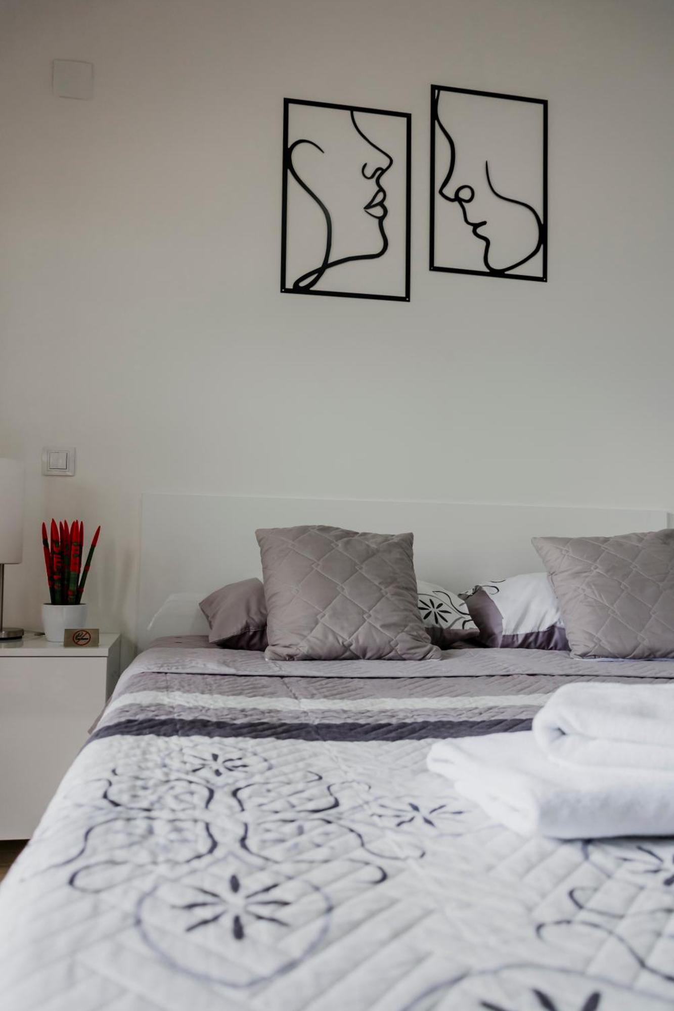 Luka Apartments Flatiron Skopje Zewnętrze zdjęcie