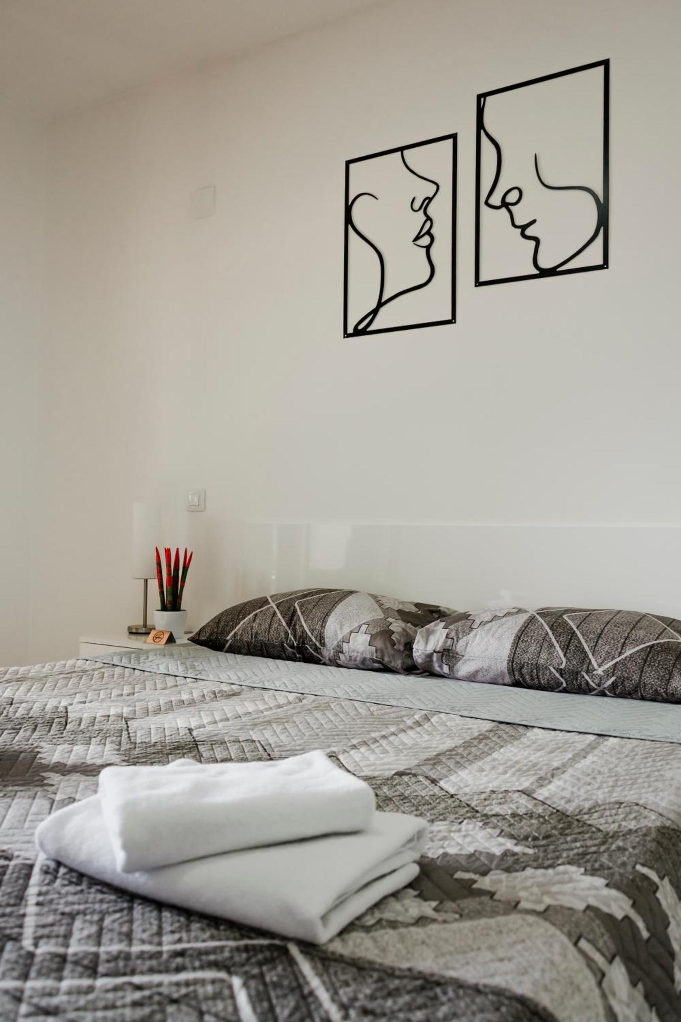 Luka Apartments Flatiron Skopje Zewnętrze zdjęcie